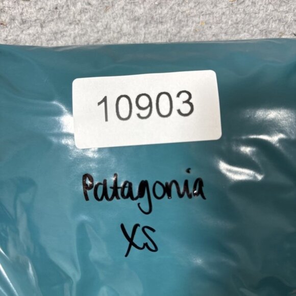 PATAGONIA Women's NANO PUFF JACKET Primaloft White Size XS - Picture 7 of 7